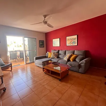 Obsidian Brisas De Adeje * أذيخي